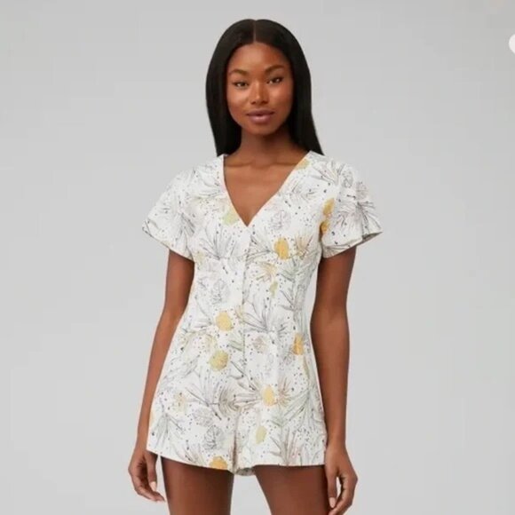 Minkpink Womens Tropical Floral Button-Front Short Sleeve Romper Size M - Picture 1 of 9